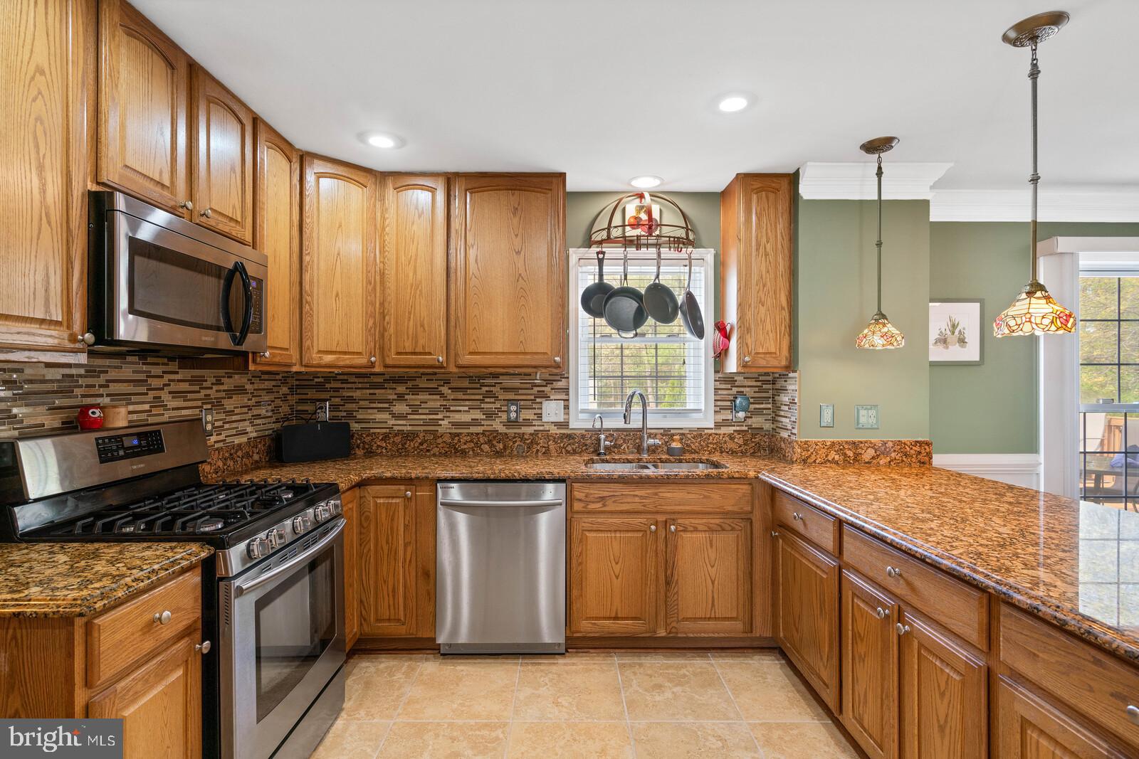 7608 Hoadly Road Manassas, VA 20112 - Photo 12 of 46