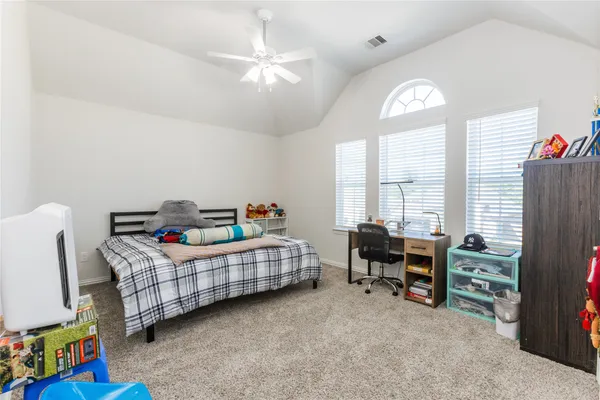 $380,000 | 270 Little Dog Drive, Montgomery, TX 77356