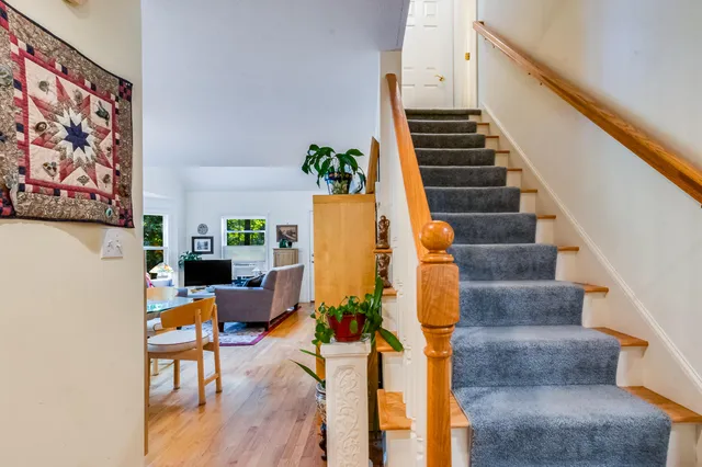 $525,000 | 3 Kensington Drive, Unit 3, Kennebunk, ME 04043