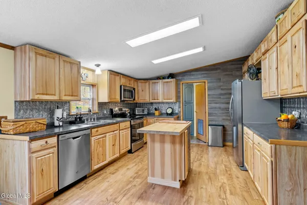 $265,000 | 748 Mackey Road, Durham, NY 12423