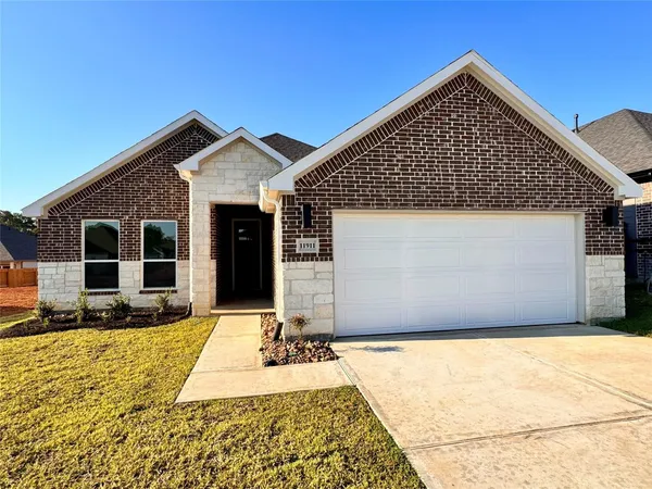 $339,990 | 11911 Wisteria Mdws Drive, Willis, TX 77318