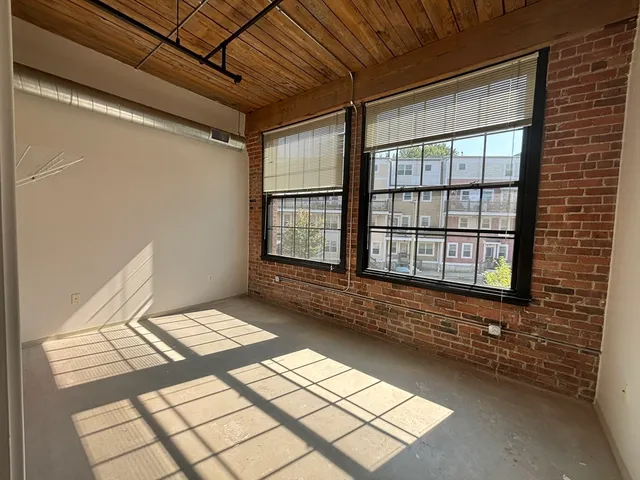 $2,600 | 88 Gerrish Avenue, Unit 214, Chelsea, MA 02150