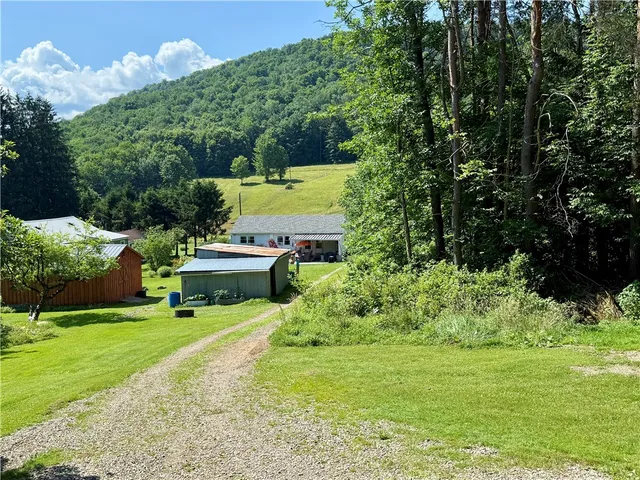 $249,900 | 44 Patterson Lane, Bradford, PA 16701