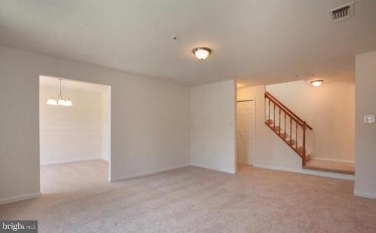 7863 Apache Ridge Court Manassas, VA 20109 - Photo 5 of 12 Living Room