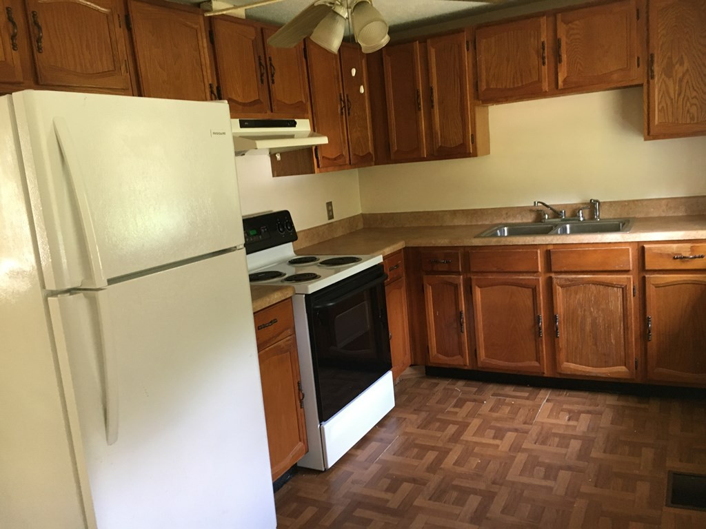 1077 Williston Road Aiken, SC 29803 - Photo 2 of 11