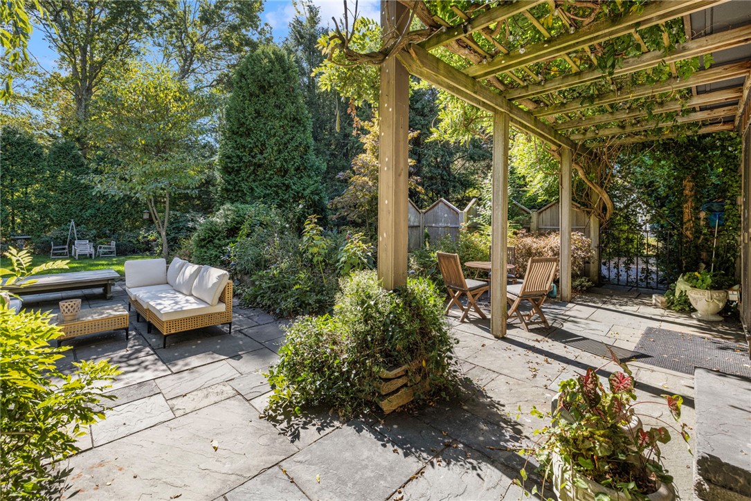 20 Wagner Road Westerly, RI 02891 - Photo 35 of 44