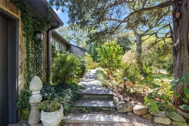 $8,000 | 20 Wagner Road, Westerly, RI 02891