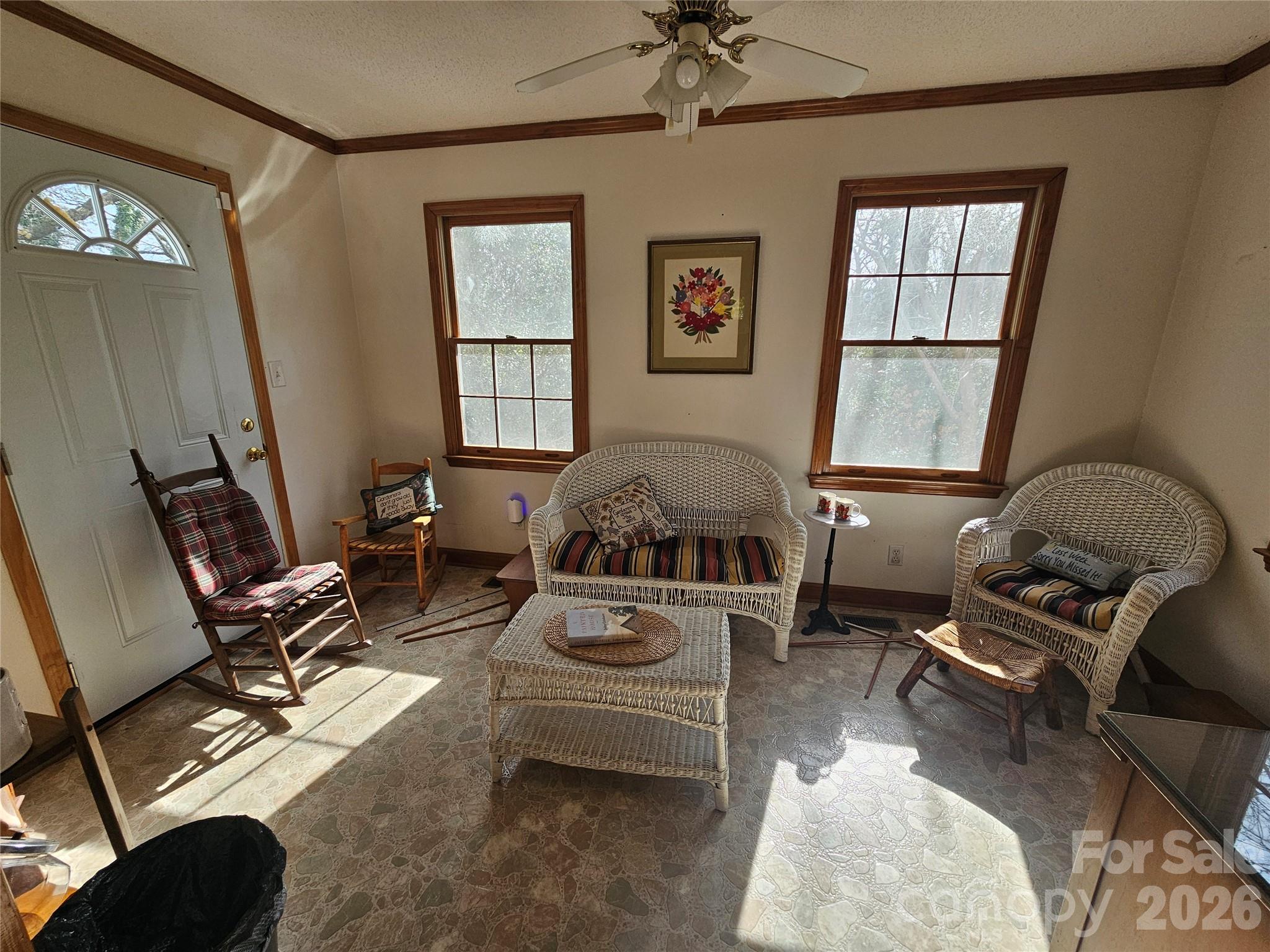 711 Chesterfield Avenue Lancaster, SC 29720 - Photo 17 of 19 a living room with furniture and a window