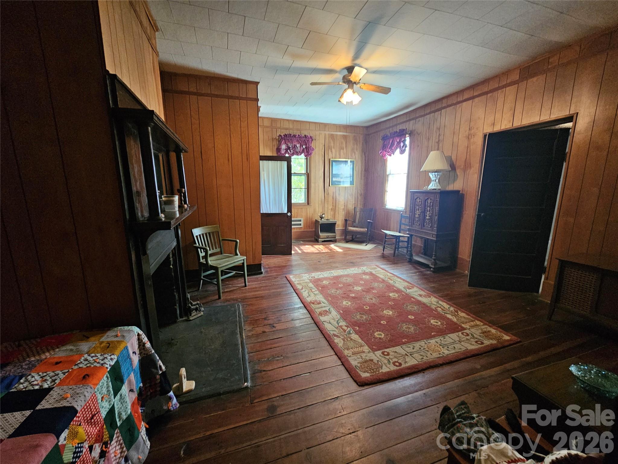 711 Chesterfield Avenue Lancaster, SC 29720 - Photo 7 of 19 a living room with furniture and a flat screen tv