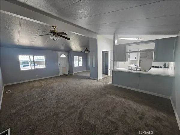 $181,899 | 1721 East Colton Avenue, Unit 33, Redlands, CA 92374