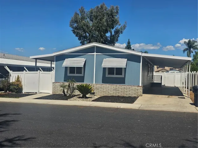 $186,988 | 1721 East Colton Avenue, Unit 33, Redlands, CA 92374