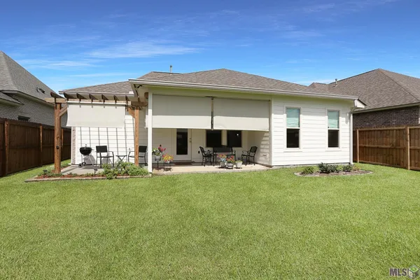 $362,400 | 5169 Black River Road, Darrow, LA 70725