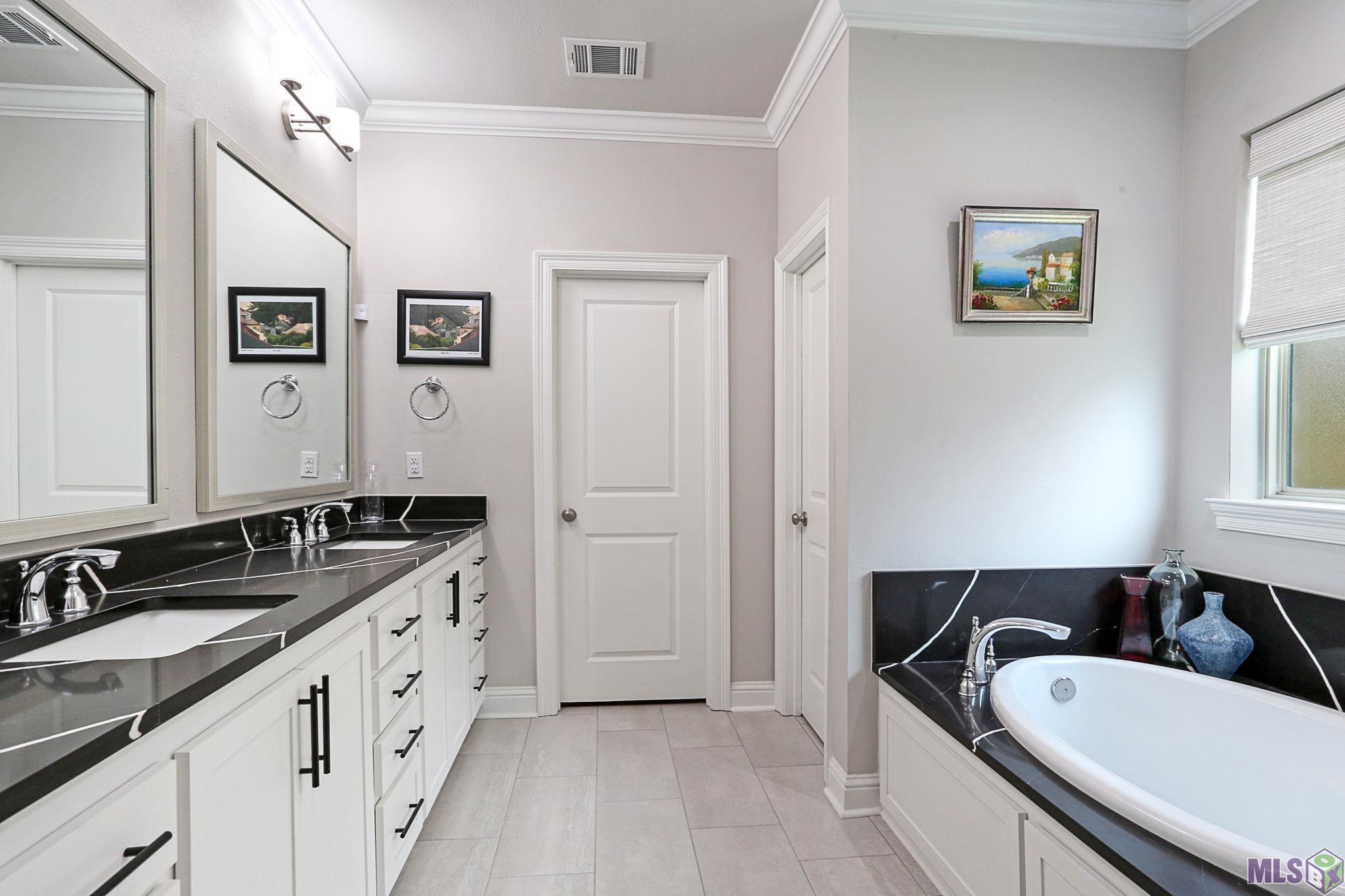 5169 Black River Road Darrow, LA 70725 - Photo 8 of 17