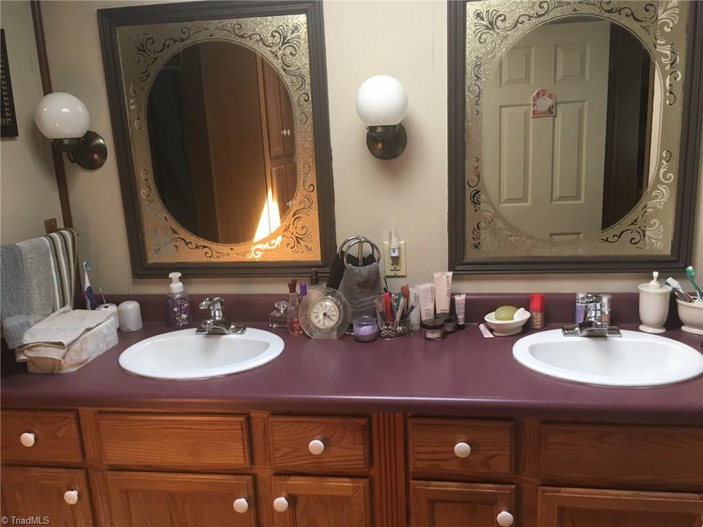 250 Webb Road Lexington, NC 27295 - Photo 13 of 18 Gallery Image 13