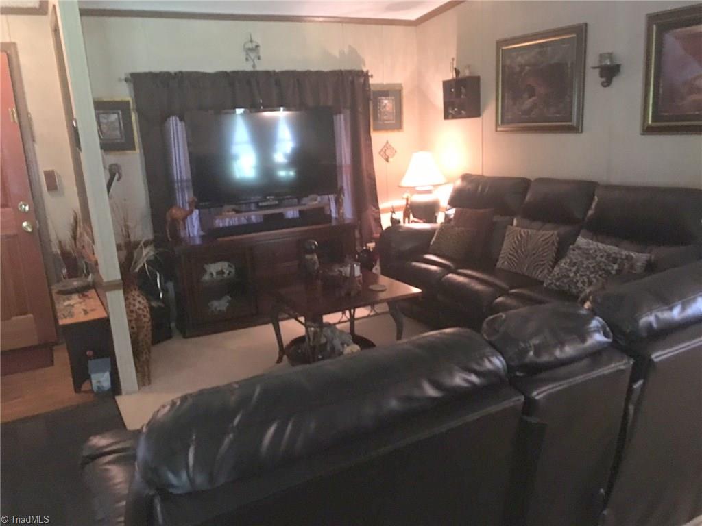 250 Webb Road Lexington, NC 27295 - Photo 4 of 18 Gallery Image 4