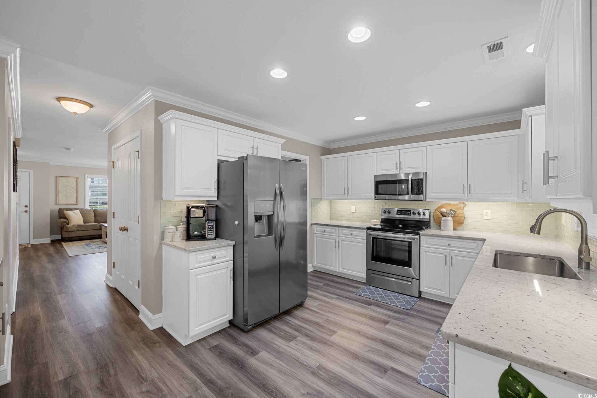 325 Muscari Drive Murrells Inlet, SC 29576 - Photo 13 of 40