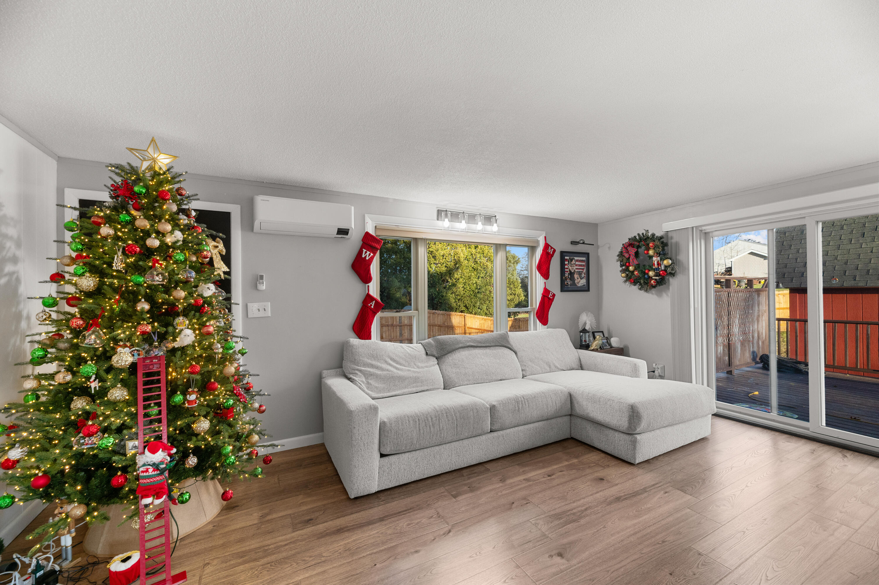 81 Hall Road Windham, ME 04062 - Photo 19 of 33 DSC_0872