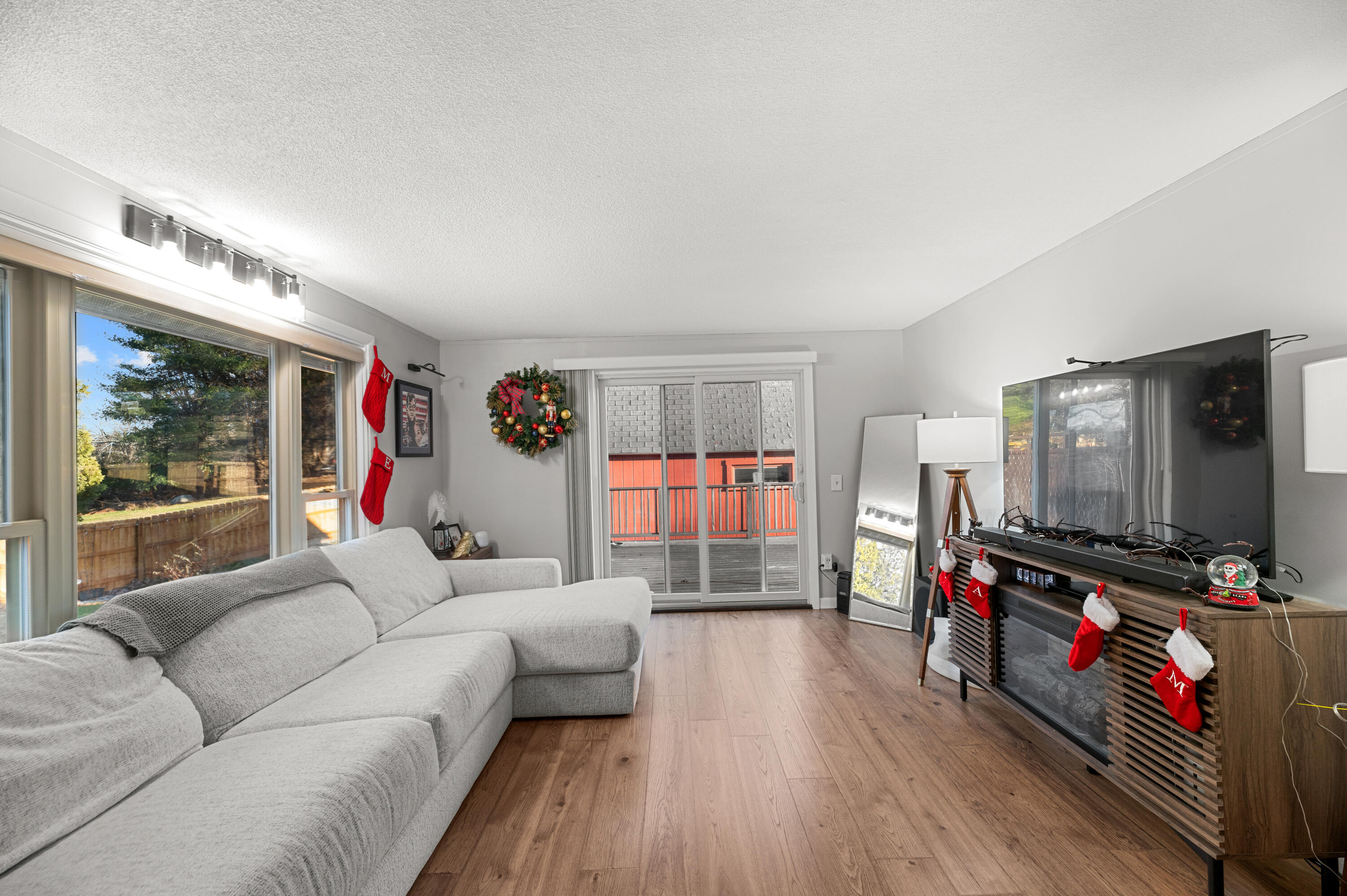 81 Hall Road Windham, ME 04062 - Photo 20 of 33 DSC_0877