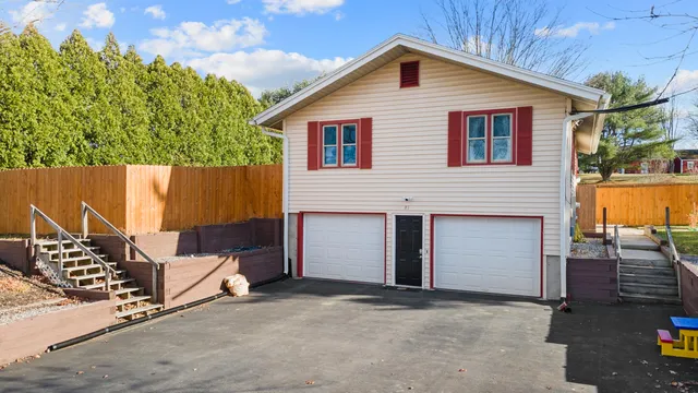 $467,000 | 81 Hall Road, Windham, ME 04062