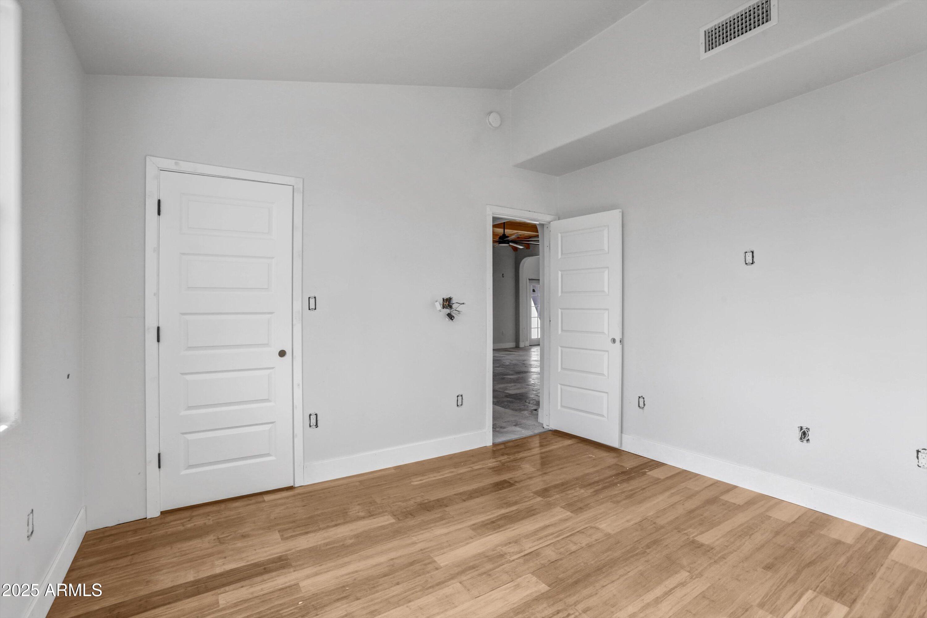 317 West Frontier Street Apache Junction, AZ 85120 - Photo 16 of 28 a view of empty room