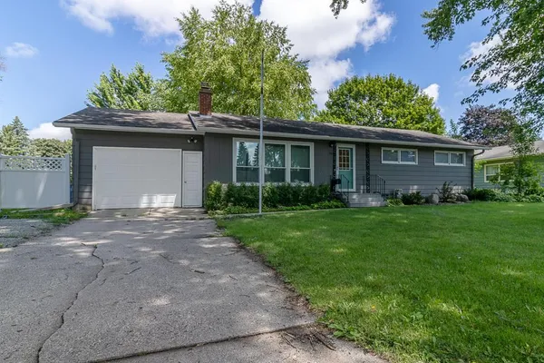 $242,000 | 234 15th Street Southwest, Owatonna, MN 55060