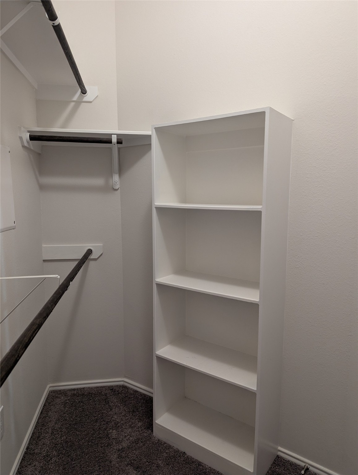 13319 Lansdown Street Rosharon, TX 77583 - Photo 11 of 22 a view of an empty walk in closet