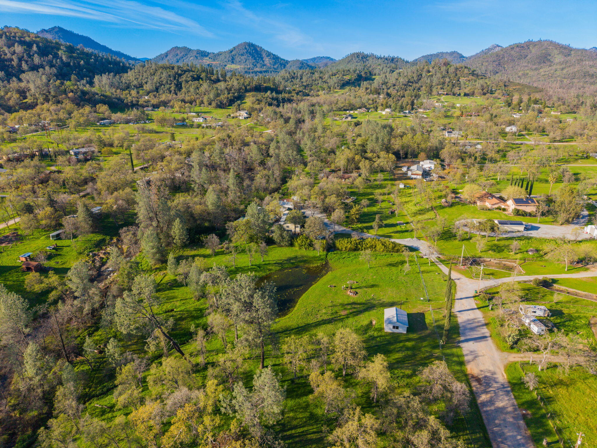 13840 Ridge View Road Redding, CA 96003 - Photo 32 of 34 18-web-or-mls-IMG-18