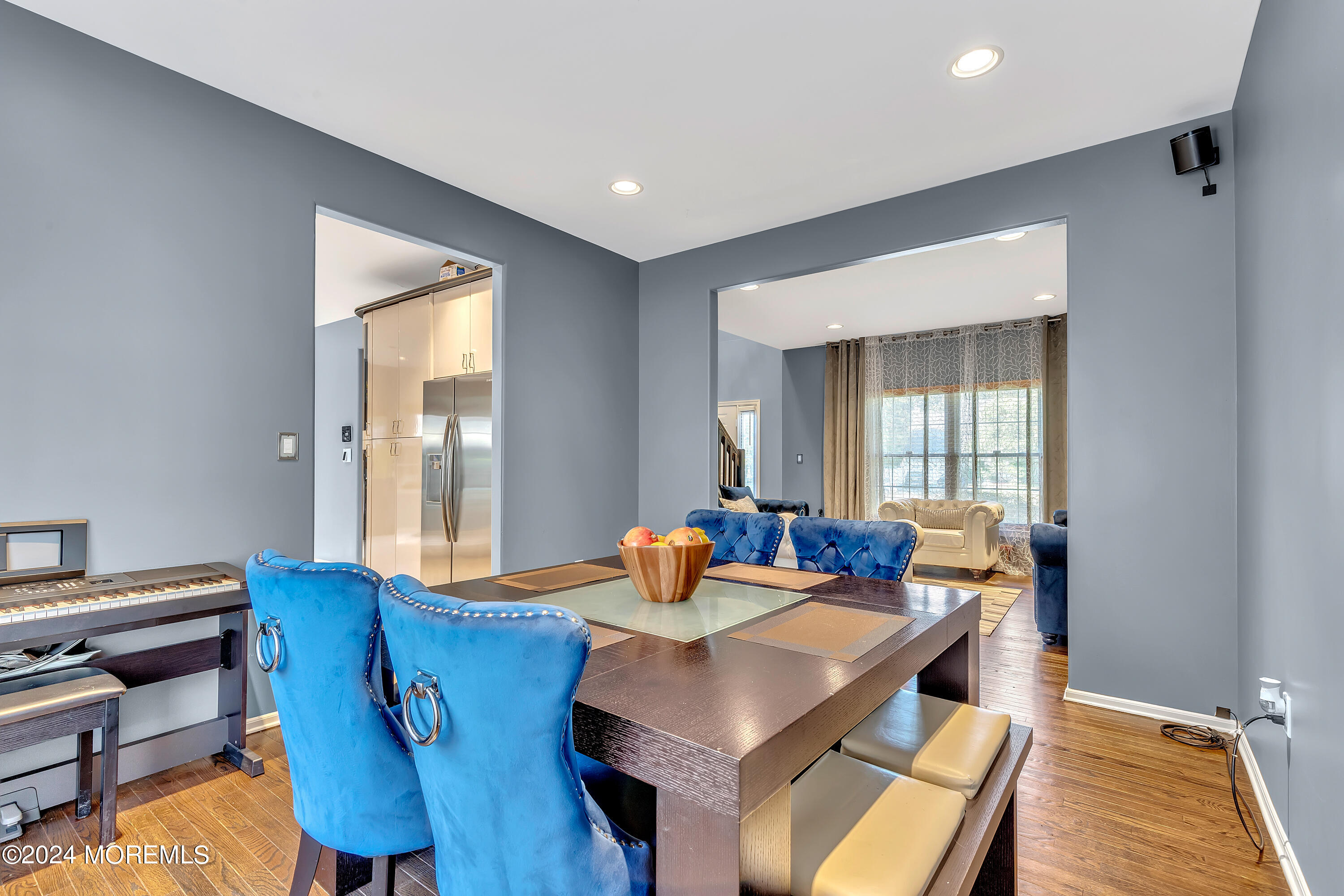 4 Bailey Road Matawan, NJ 07747 - Photo 9 of 46 011