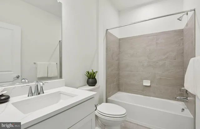 $708,411 | 1134 Crested Wood Drive, Laurel, MD 20724