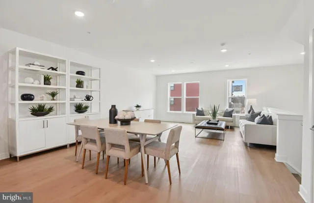 $708,411 | 1134 Crested Wood Drive, Laurel, MD 20724