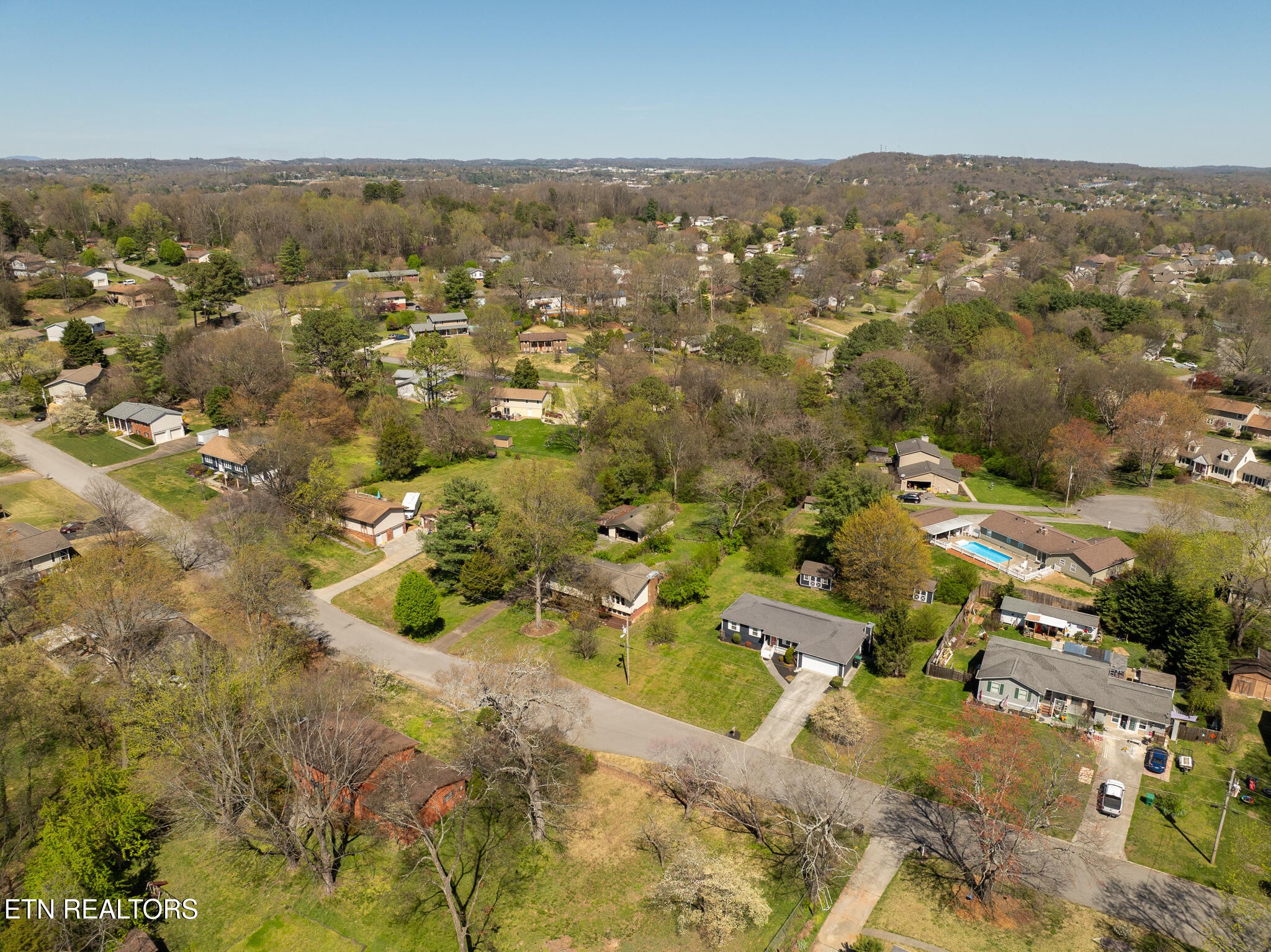 520 Harrow Road Knoxville, TN 37934 - Photo 39 of 42 an aerial view of residential houses with outdoor space