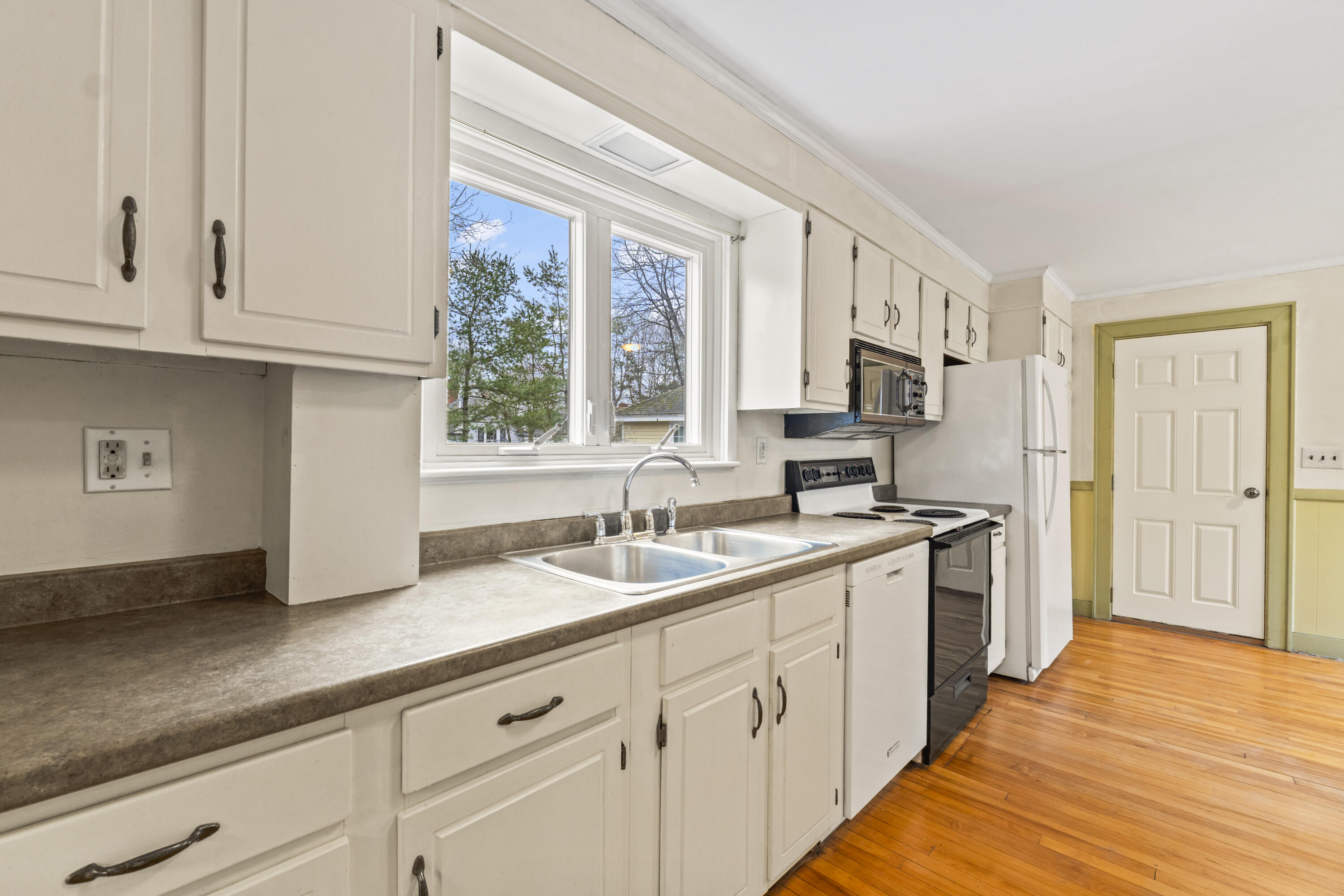 21 North Chestnut Street Augusta, ME 04330 - Photo 22 of 66 21 N Chestnut St_122