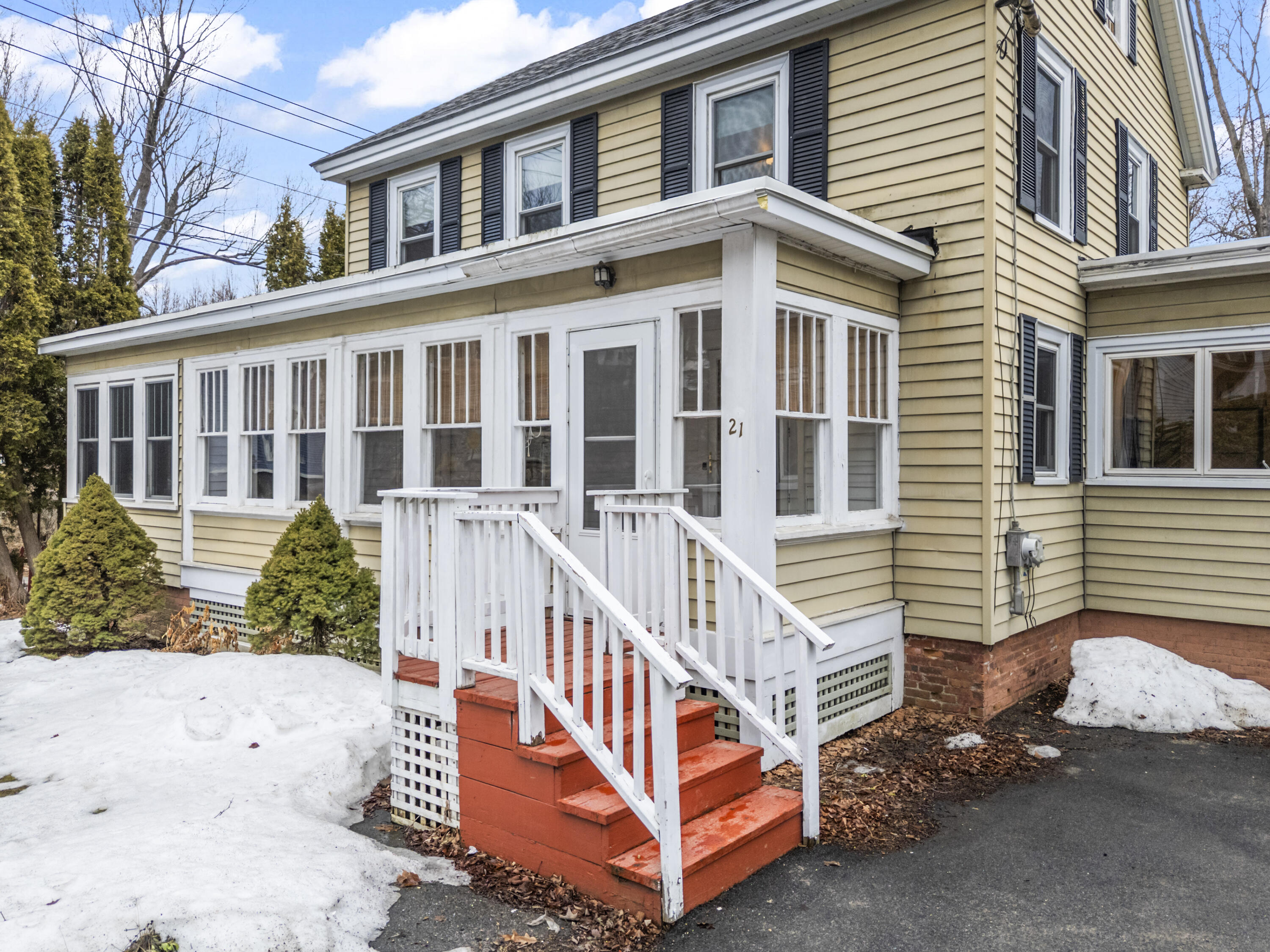 21 North Chestnut Street Augusta, ME 04330 - Photo 3 of 66 21 N Chestnut St_103