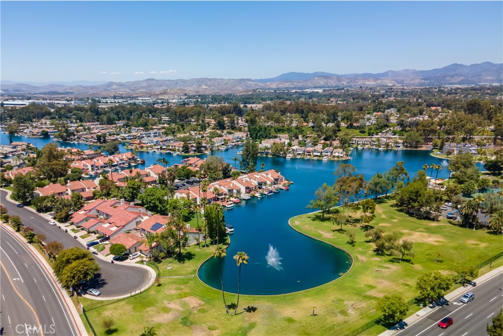 24722 Vía Del Rio Lake Forest, CA 92630 - Photo 44 of 56