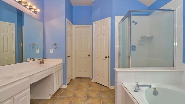 $1,895 | 10235 Riderdale Park Lane, Houston, TX 77070