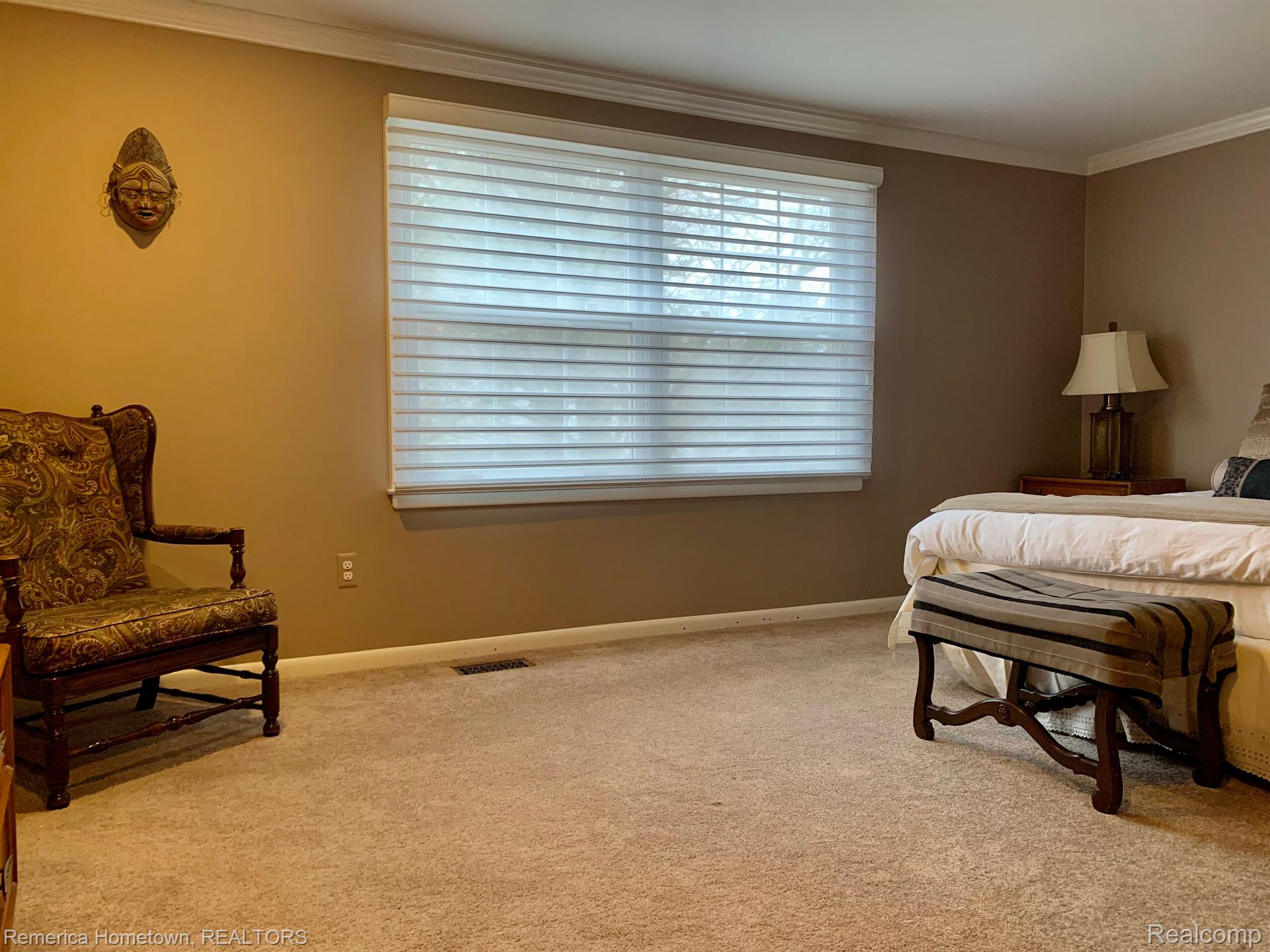 33929 Old Timber Road Farmington, MI 48331 - Photo 17 of 34 Primary bedroom...