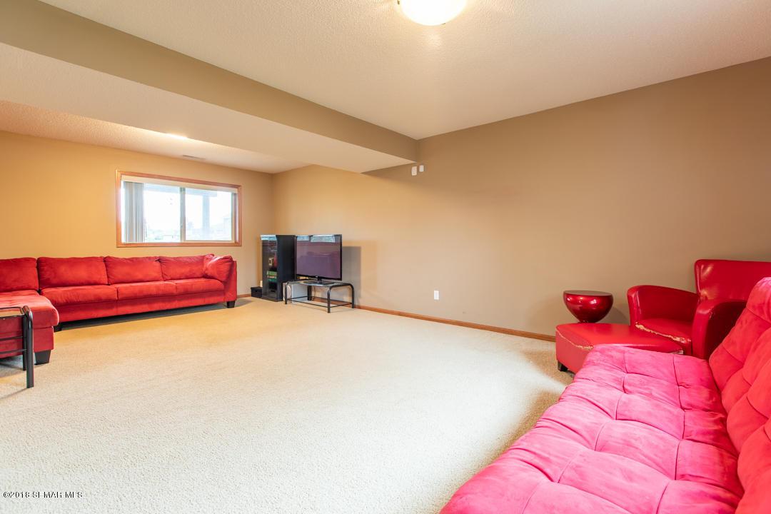 6396 55th Avenue Northwest Rochester, MN 55901 - Photo 16 of 29 Gallery Image 16