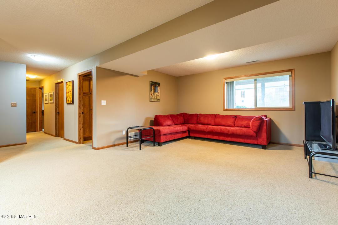 6396 55th Avenue Northwest Rochester, MN 55901 - Photo 17 of 29 Gallery Image 17