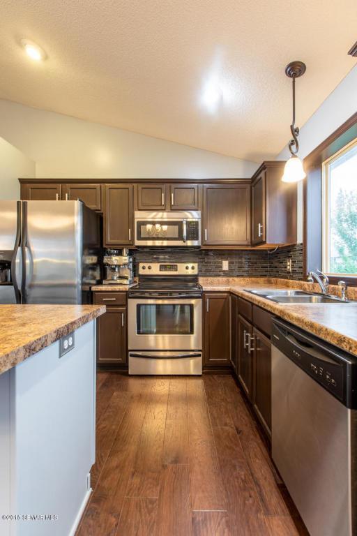 6396 55th Avenue Northwest Rochester, MN 55901 - Photo 7 of 29 Gallery Image 7