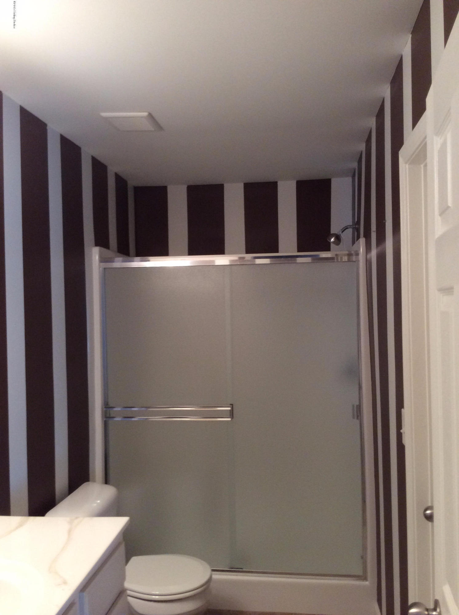 6443 Renate Road Louisville, KY 40291 - Photo 7 of 15 Master Bath