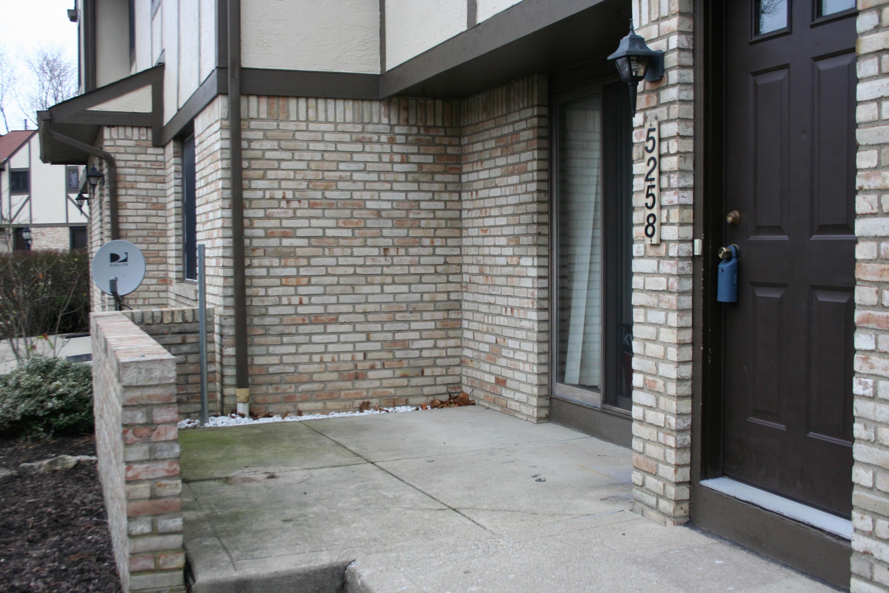 5258 Timberline Road, Unit 133 Columbus, OH 43220 - Photo 3 of 14 Gallery Image 3