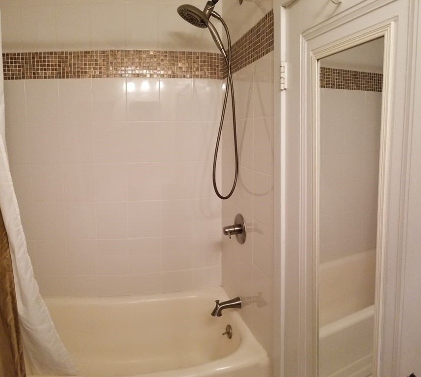 7 Marwood Road Worcester, MA 01602 - Photo 18 of 30