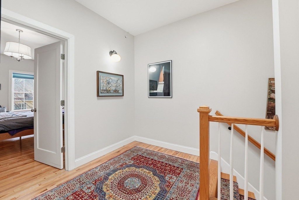 32 North Prospect Street, Unit 5 Amherst, MA 01002 - Photo 16 of 37