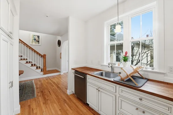 $750,000 | 32 North Prospect Street, Unit 5, Amherst, MA 01002