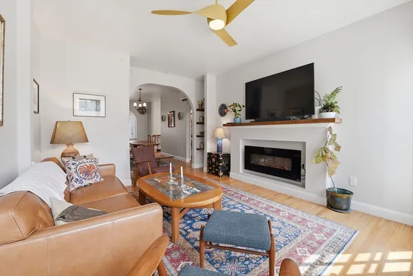 $750,000 | 32 North Prospect Street, Unit 5, Amherst, MA 01002