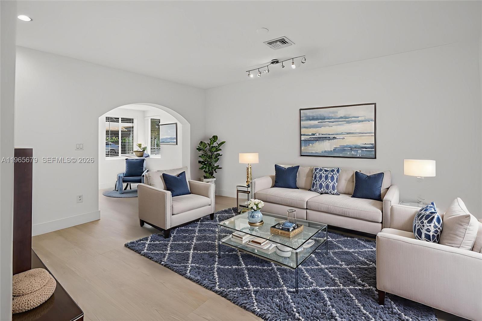 1113 North Victoria Park Road Fort Lauderdale, FL 33304 - Photo 8 of 23 virtually stagged