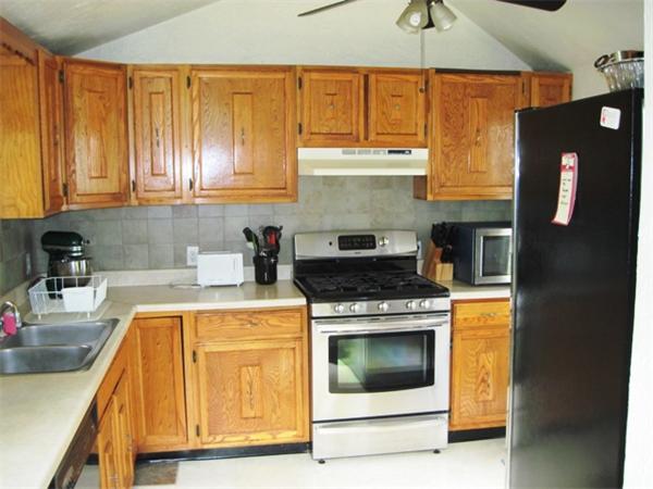 89 Alexander Booker Road Falmouth, MA 02536 - Photo 3 of 12