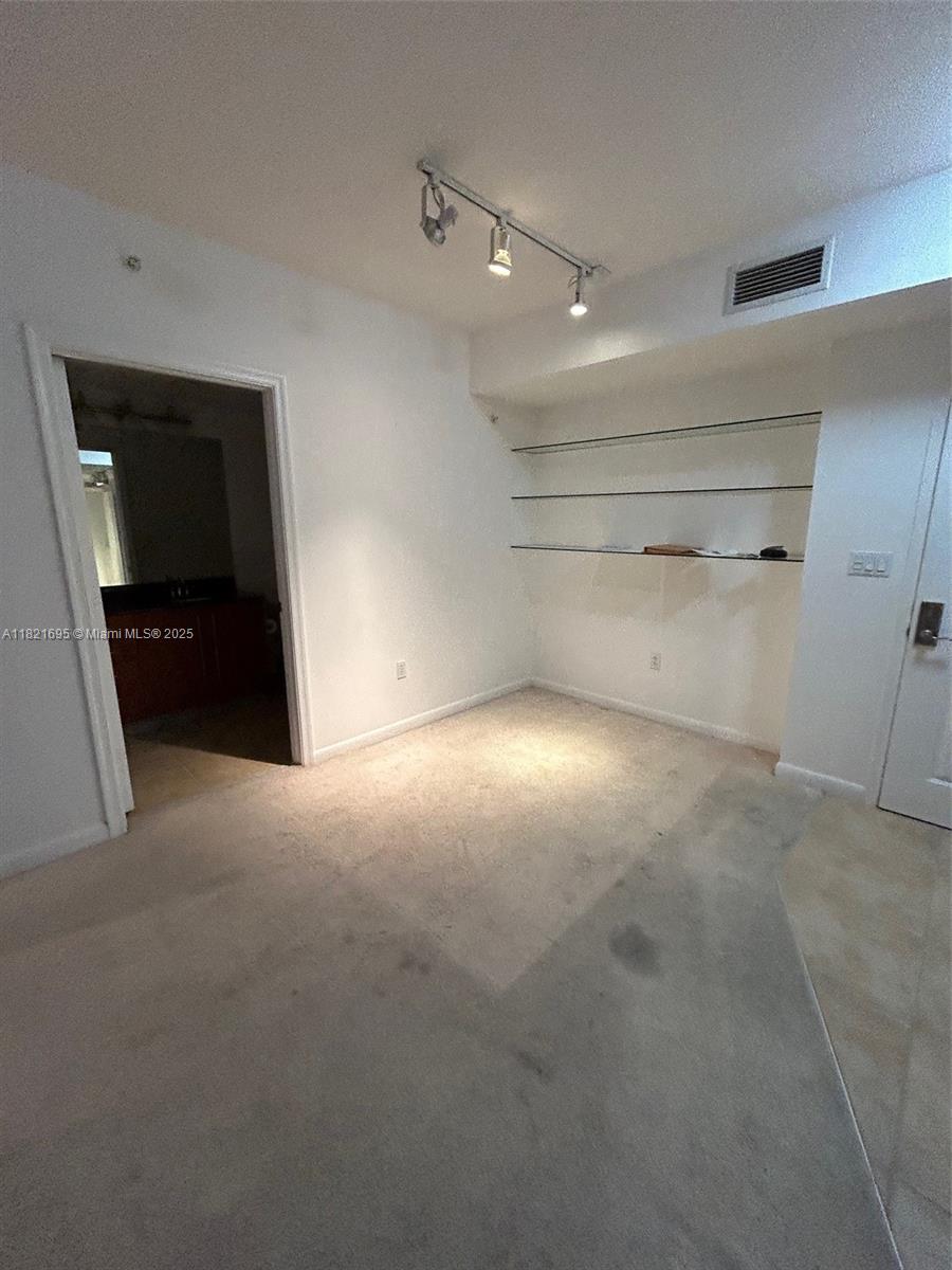 Kendall Miami, FL 33156 - Photo 6 of 16 a view of empty room