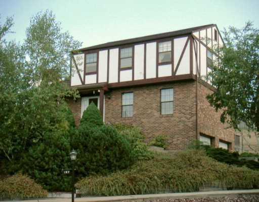 197 Ridgeview Drive Wexford, PA 15090 - Photo 1 of 6 Gallery Image 1