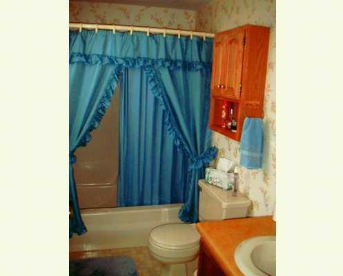 197 Ridgeview Drive Wexford, PA 15090 - Photo 4 of 6 Gallery Image 4